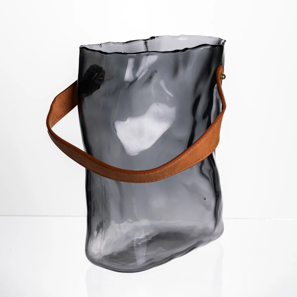 Подарункова скляна ваза сумочка з ручкою 18×9×25 (см) декоративна Сірий HP-19-157-2